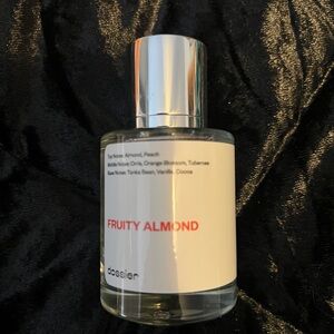 Dossier Fruity Almond Fragrance